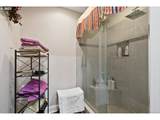 5565 Evergreen Blvd - Photo 22
