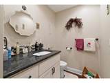 5565 Evergreen Blvd - Photo 25