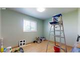 820 Parallel St - Photo 17