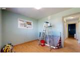 820 Parallel St - Photo 18