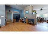 820 Parallel St - Photo 8