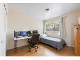 17660 Shorewood Dr - Photo 17