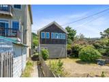 552 Highway 101 - Photo 23