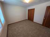 1305 8TH Ave - Photo 9