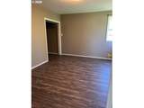 206 Spruce St - Photo 15