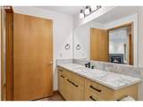 300 8TH St - Photo 20