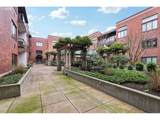 300 8TH St - Photo 30