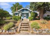 3203 Schuyler St - Photo 1