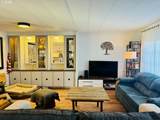 1020 2ND St - Photo 4