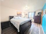 10408 E St - Photo 18