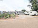 10408 E St - Photo 3