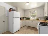 1402 Court Ave - Photo 10