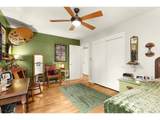 1402 Court Ave - Photo 11