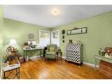 1402 Court Ave - Photo 16