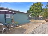1402 Court Ave - Photo 21