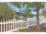 1402 Court Ave - Photo 30