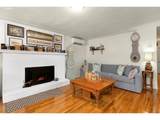 1402 Court Ave - Photo 5