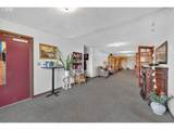 1122 Oak St - Photo 14