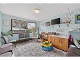 1122 Oak St - Photo 17