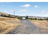 1122 Oak St - Photo 6