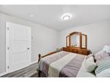 829 Jacobson Way - Photo 15