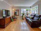 1655 Pearl St - Photo 2