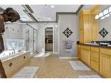 11737 Brockenhurst Cir - Photo 24