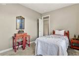 11737 Brockenhurst Cir - Photo 33