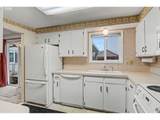 2160 Santiam Dr - Photo 14