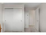 2160 Santiam Dr - Photo 17