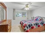 2160 Santiam Dr - Photo 18