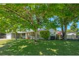 737 18TH St - Photo 31