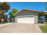 737 18TH St - Photo 41
