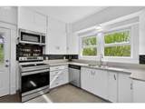 411 8TH St - Photo 12