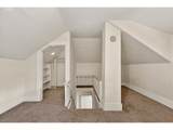 411 8TH St - Photo 18