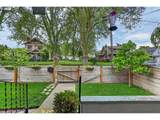 411 8TH St - Photo 4