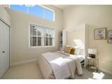 7520 Milwaukie Ave - Photo 22