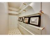 656 Davidson Ave - Photo 8