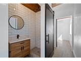 339 Hillsdale St - Photo 9