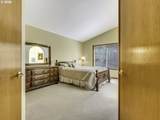 3371 Redfern Pl - Photo 33