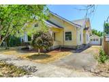 630 1ST St - Photo 4