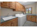 27200 Barlow Rd - Photo 23