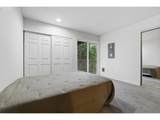 285 Cervantes - Photo 15