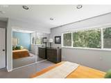 17585 Shorewood Dr - Photo 17