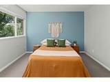 17585 Shorewood Dr - Photo 18