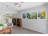 17585 Shorewood Dr - Photo 22