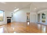 556 Forestview Dr - Photo 19