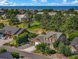 4664 Sheridan Dr - Photo 2