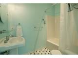 18266 Holly Ln - Photo 16