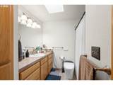 860 Tamarack Ave - Photo 16